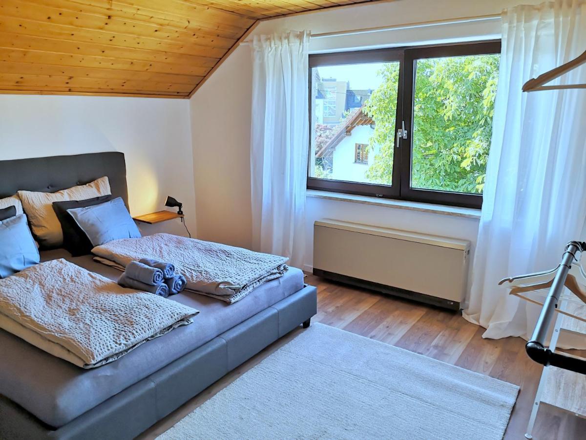 Family-Apartment Mit Balkon, Kueche, Parkplatz & Waschmaschine Offenburg Exterior foto