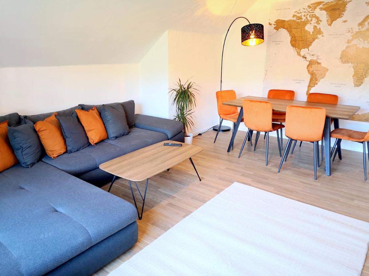 Family-Apartment Mit Balkon, Kueche, Parkplatz & Waschmaschine Offenburg Exterior foto